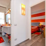 Orange Apartment Saló