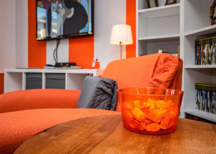 Orange Διαμέρισμα